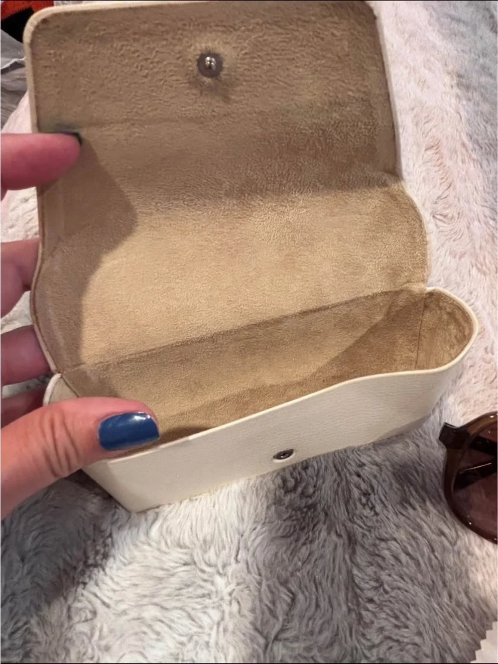 Michael Kors round oval